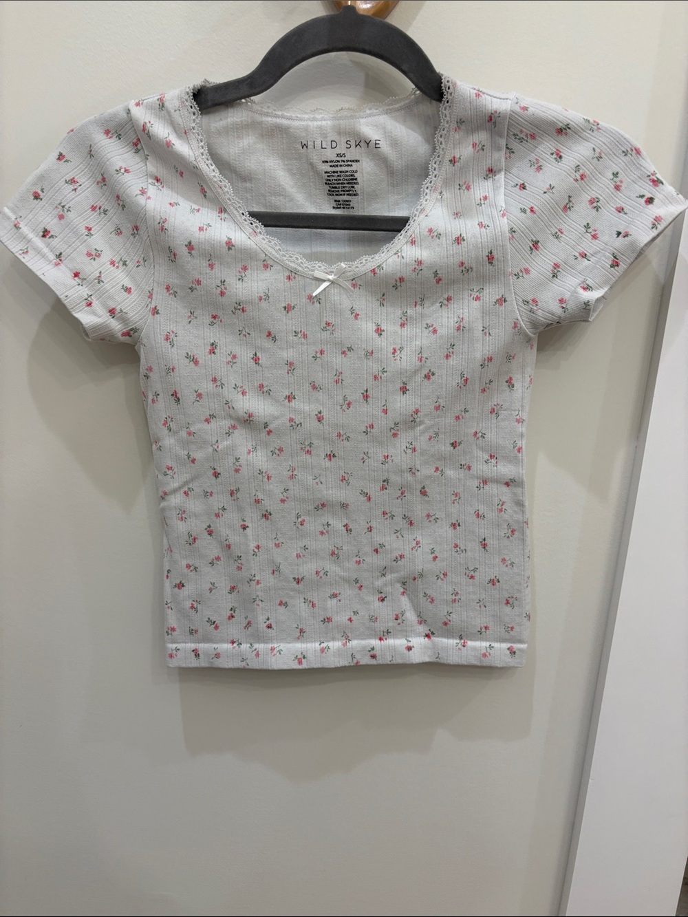 White Ribbed Short Sleeve Tee with Pink Floral Print